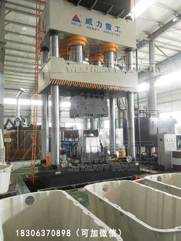 2000吨玻璃钢化粪池液压机