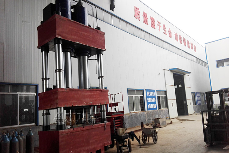 专业2000吨易博国际生产厂家实景拍摄 专业2000吨易博国际生产厂家实景拍摄